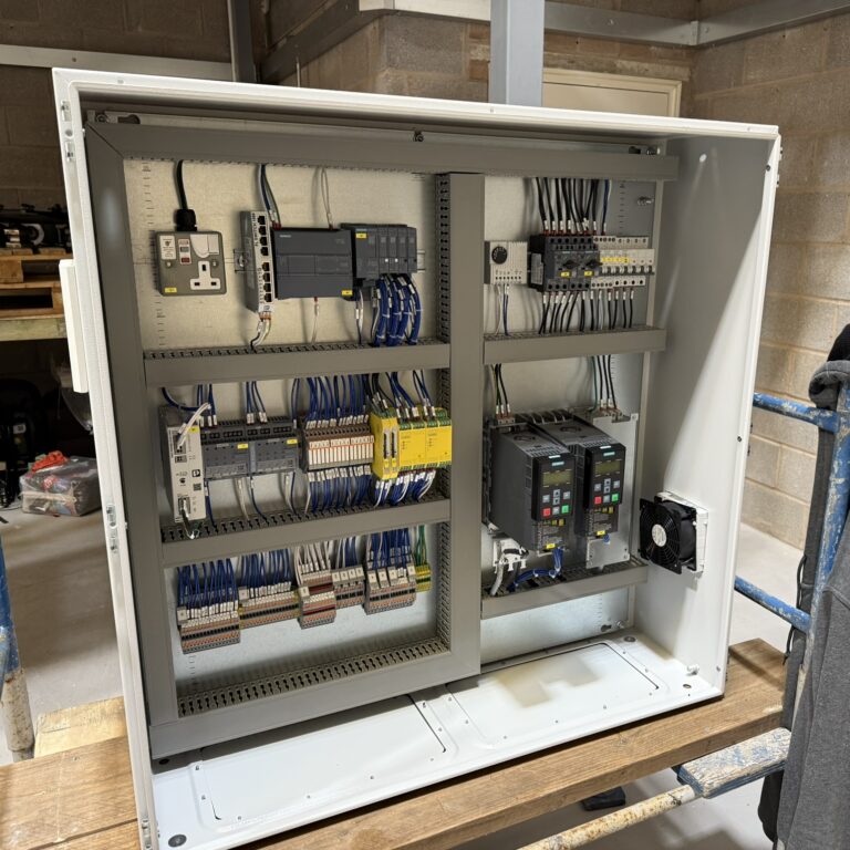 Motor starter panel